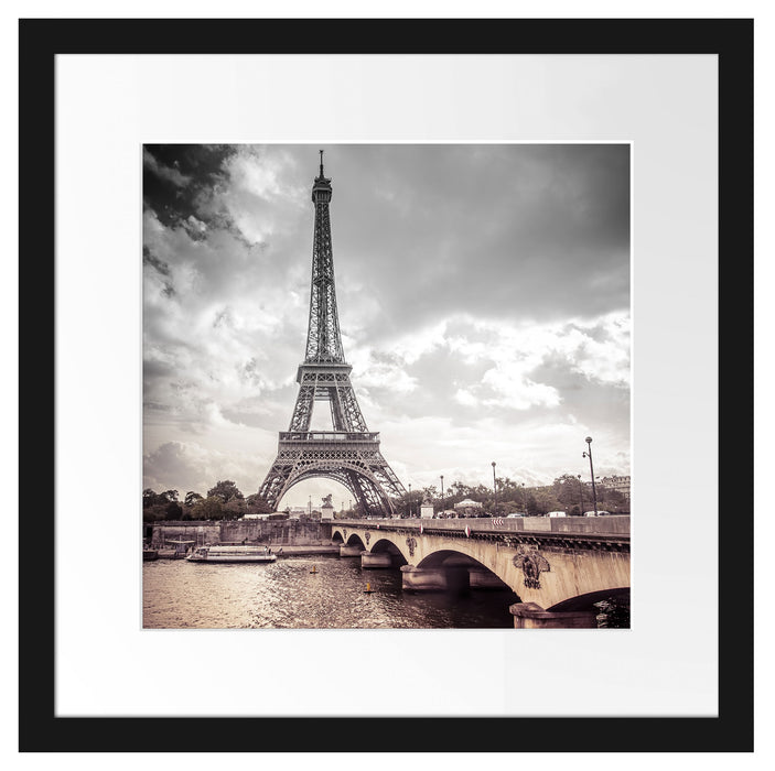 Eiffelturm in Paris Passepartout Quadratisch 40x40
