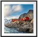 Einsames rotes Haus am Meer in Norwegen Passepartout Quadratisch 70