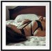 Frau in erotischen Dessous auf Bett Passepartout Quadratisch 70