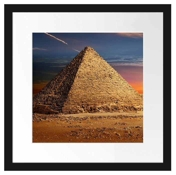 Ägyptische Pyramiden bei Sonnenuntergang Passepartout Quadratisch 40