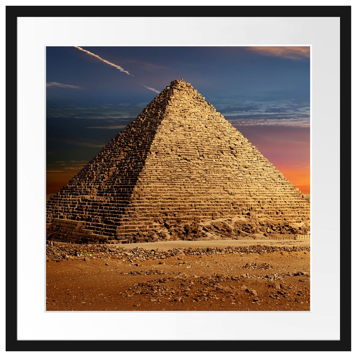 Ägyptische Pyramiden bei Sonnenuntergang Passepartout Quadratisch 55