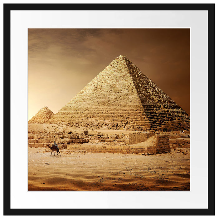 Pyramiden in Ägypten bei Sonnenuntergang Passepartout Quadratisch 55