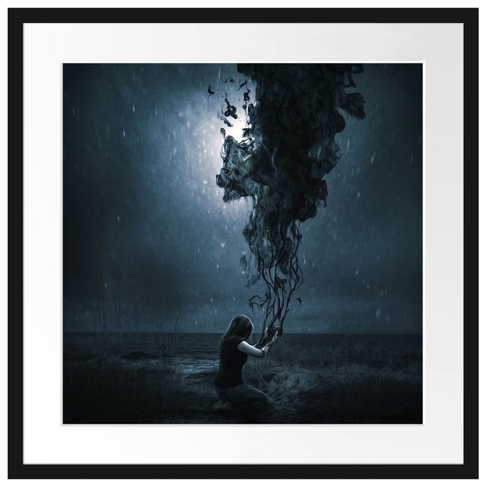Kniende Frau mit dunklen Dämonen Passepartout Quadratisch 55