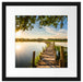 Holzbrücke über Natursee im Sommer Passepartout Quadratisch 40