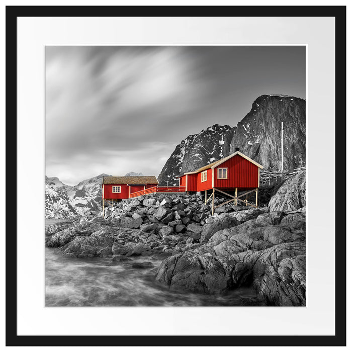 Einsames rotes Haus am Meer in Norwegen B&W Detail Passepartout Quadratisch 55