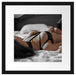 Frau in erotischen Dessous auf Bett B&W Detail Passepartout Quadratisch 40