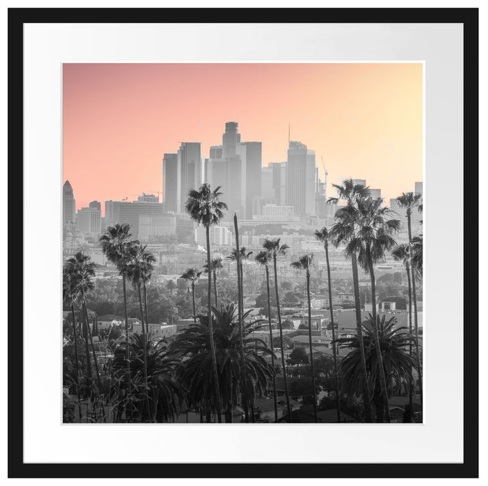 Palmen vor Skyline von Los Angeles B&W Detail Passepartout Quadratisch 55