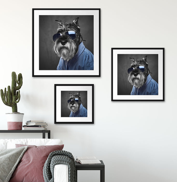 Lustiger Hund mit Hemd und Sonnenbrille B&W Detail Passepartout Wohnzimmer Quadratisch