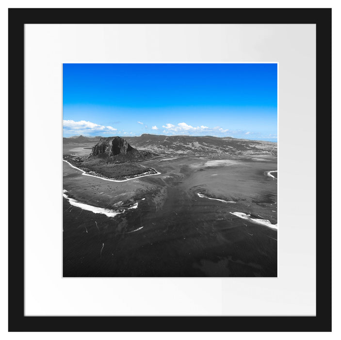 Blick von oben auf die Trauminsel Mauritius B&W Detail Passepartout Quadratisch 40