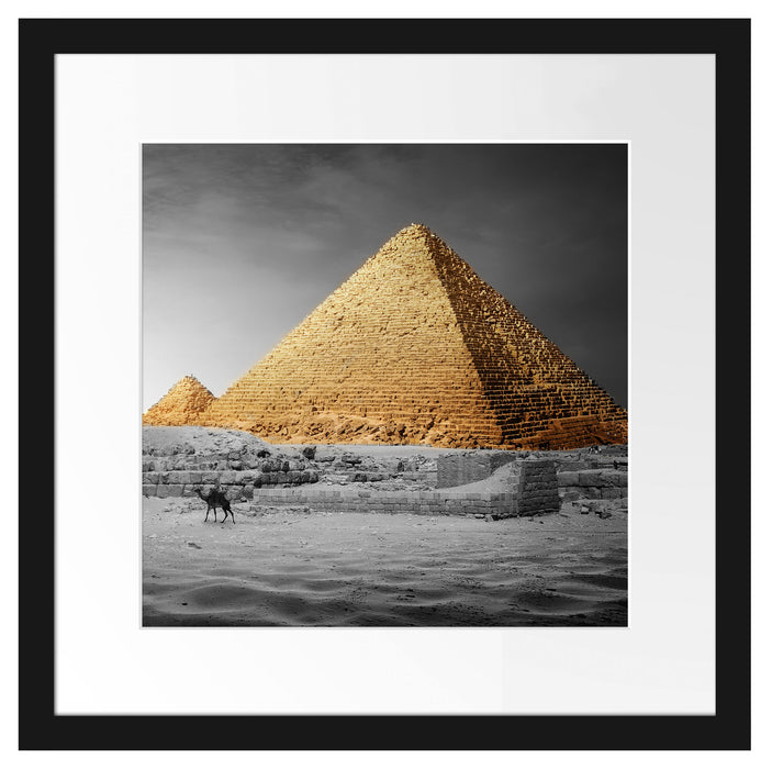 Pyramiden in Ägypten bei Sonnenuntergang B&W Detail Passepartout Quadratisch 40