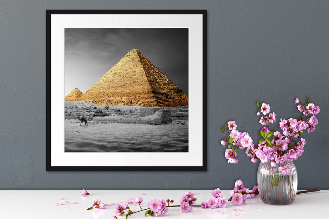 Pyramiden in Ägypten bei Sonnenuntergang B&W Detail Passepartout Detail Quadratisch