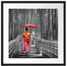 Frau im janapischen Kimono im Bambuswald B&W Detail Passepartout Quadratisch 55