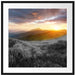 Sommerliche Bergwiese Sonnenuntergang B&W Detail Passepartout Quadratisch 70