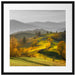 Hügelige Herbstlandschaft bei Sonnenuntergang B&W Detail Passepartout Quadratisch 55
