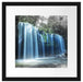 Tropischer Wasserfall im Wald B&W Detail Passepartout Quadratisch 40