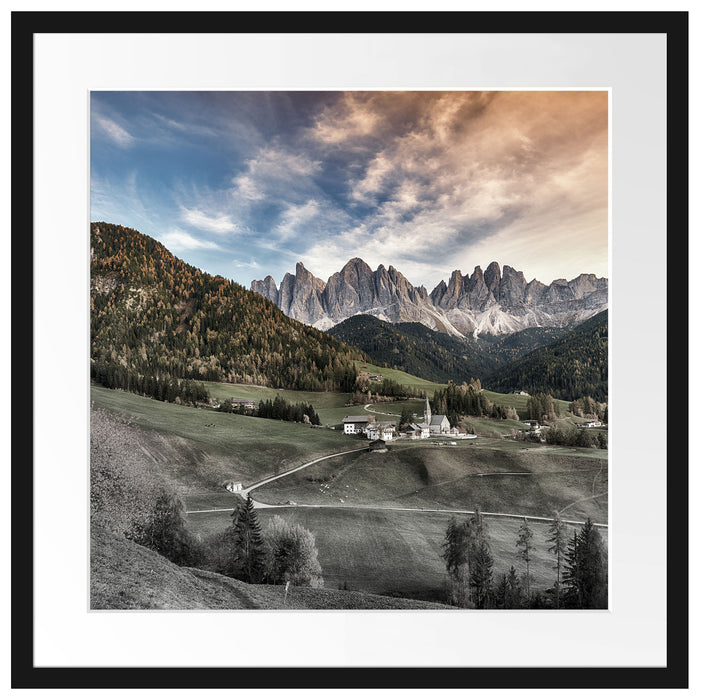 Herbstliche Landschaft in den Dolomiten B&W Detail Passepartout Quadratisch 55