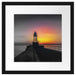 Leuchtturm am Steg bei Sonnenuntergang B&W Detail Passepartout Quadratisch 40