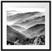 Nebelige Berglandschaft im Herbst, Monochrome Passepartout Quadratisch 55