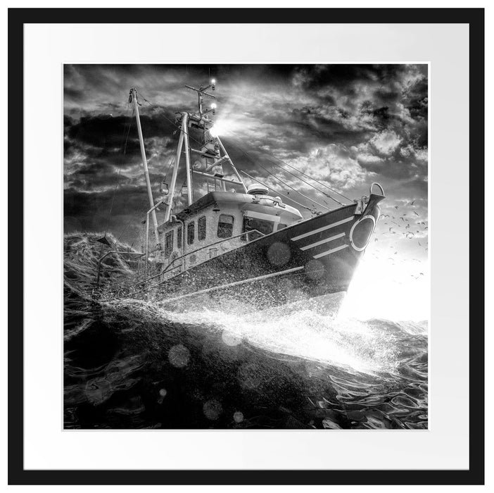Fischerboot im Sturm auf hoher See, Monochrome Passepartout Quadratisch 55