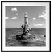 Leuchtturm auf kleiner Insel im Meer, Monochrome Passepartout Quadratisch 70