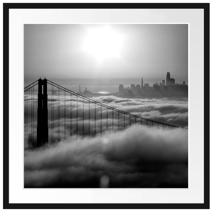 Golden Gate Bridge im Sonnenaufgang, Monochrome Passepartout Quadratisch 70