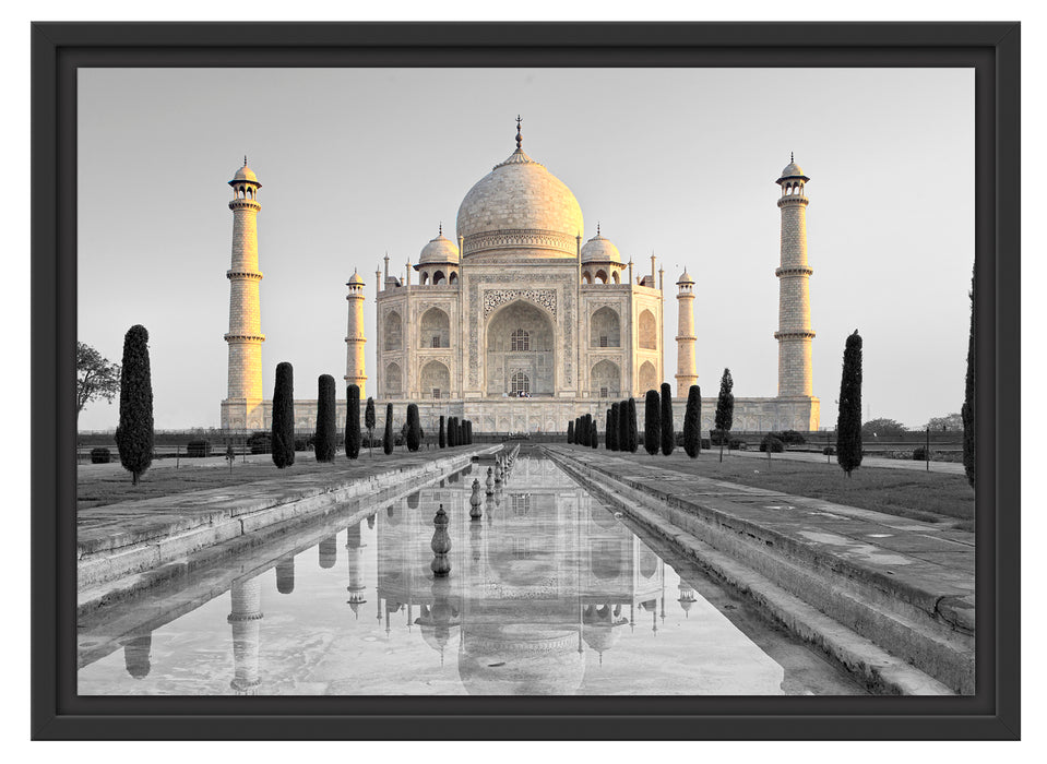 Taj Mahal in ruhiger Umgebung Schattenfugenrahmen 55x40