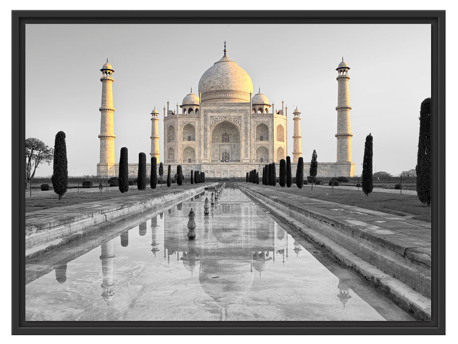 Taj Mahal in ruhiger Umgebung Schattenfugenrahmen 80x60