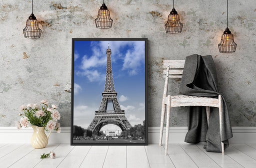 Eifelturm mit Himmel Paris Schattenfugenrahmen Wohnzimmer