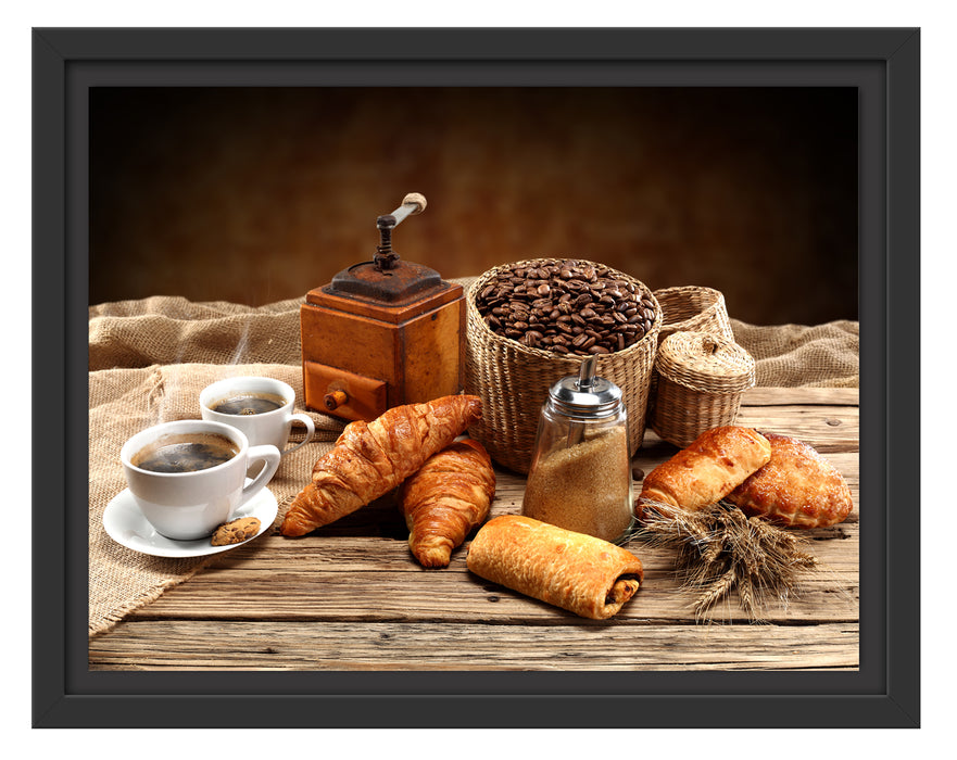 Aromatischer Kaffee mit Croissant Schattenfugenrahmen 38x30