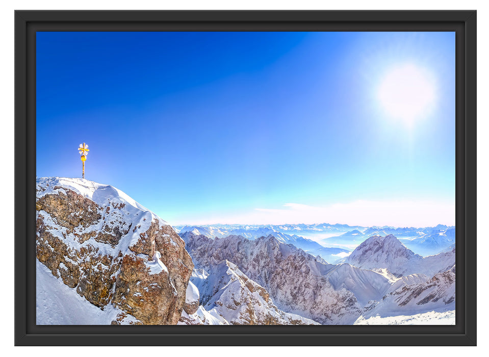 Zugspitze im Sonnenlicht Schattenfugenrahmen 55x40