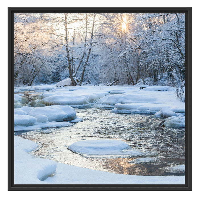 Bach in Winterlandschaft Schattenfugenrahmen Quadratisch 70x70