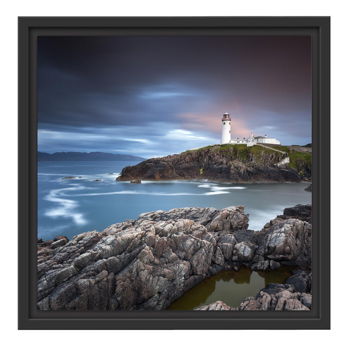 Leuchtturm im Meer Schattenfugenrahmen Quadratisch 40x40