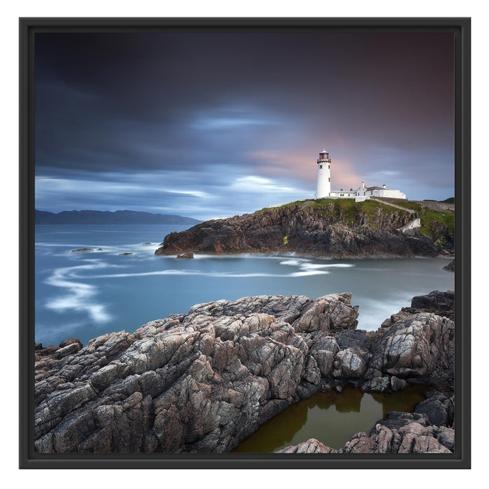 Leuchtturm im Meer Schattenfugenrahmen Quadratisch 70x70