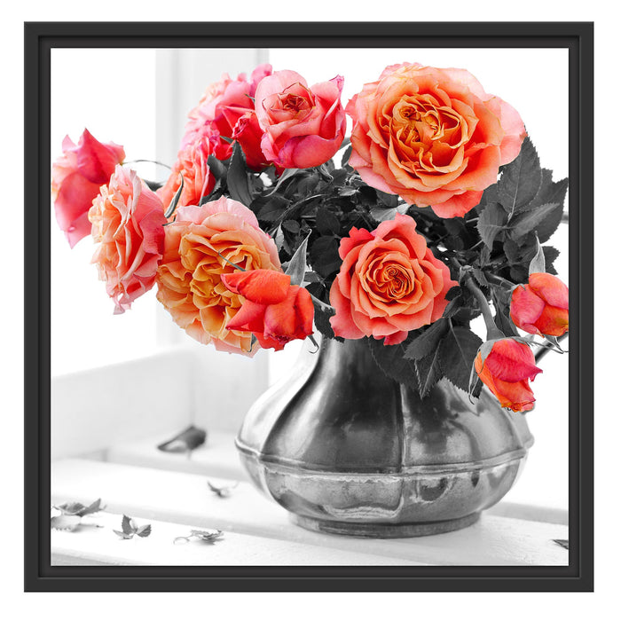 Wunderschöne Rosen in Krug Schattenfugenrahmen Quadratisch 55x55