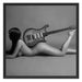 Nackte Frau mit Gitarre Schattenfugenrahmen Quadratisch 70x70