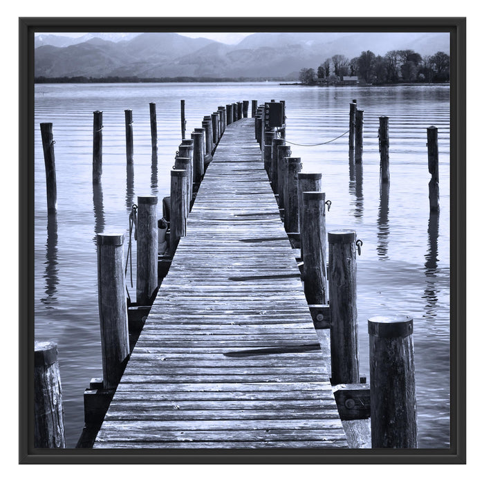 Langer Holzsteg ins Meer Schattenfugenrahmen Quadratisch 70x70