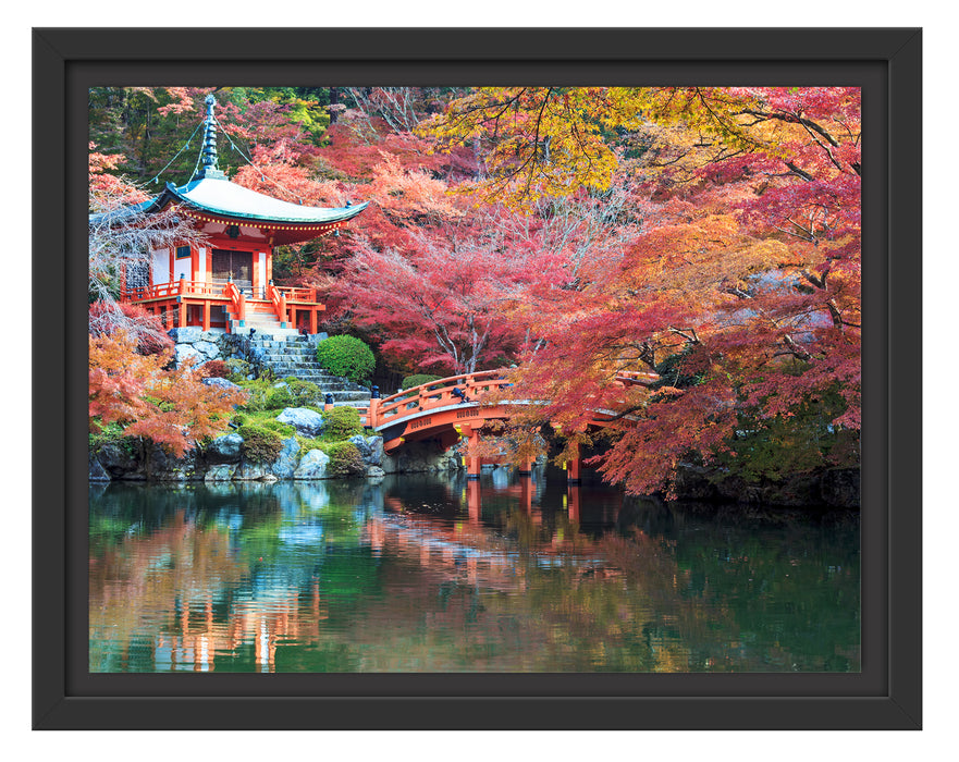 Wunderschönes Kloster in Japan Schattenfugenrahmen 38x30