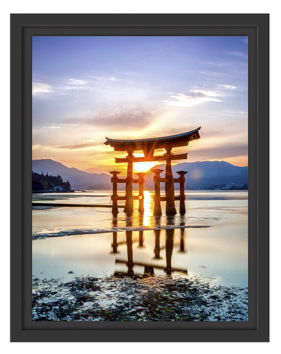 Torii Gate in Miyajima Japan Schattenfugenrahmen 38x30