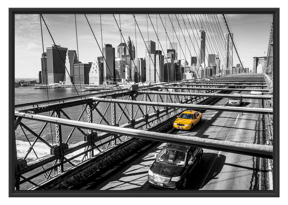 Pixxprint Gelbes Taxi in New York auf Brücke, im Schwebe-Effekt Bilderrahmen