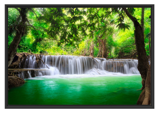 Kleiner Wasserfall im Dschungel Schattenfugenrahmen 100x70