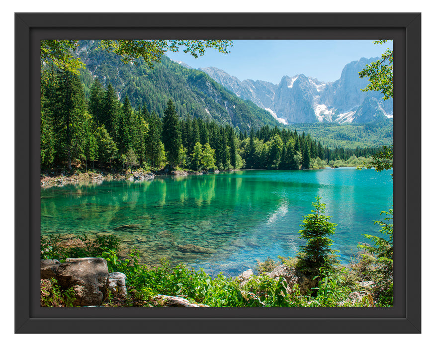 Wunderschöner See im Wald Schattenfugenrahmen 38x30