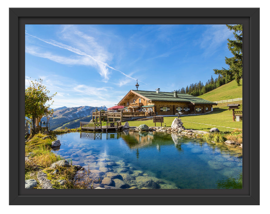 Schönes Haus in den Alpen Schattenfugenrahmen 38x30