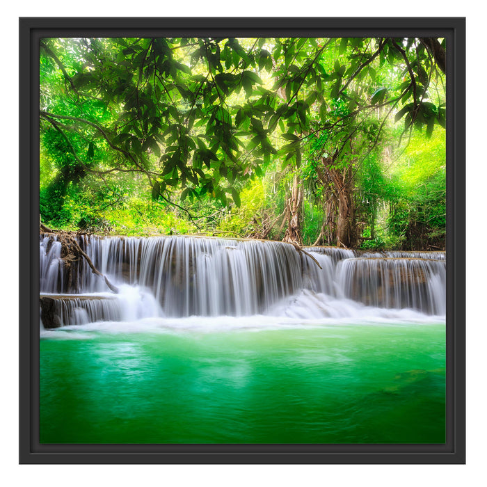 Kleiner Wasserfall im Dschungel Schattenfugenrahmen Quadratisch 55x55
