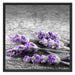 liegender Lavendel auf Stamm Schattenfugenrahmen Quadratisch 70x70