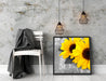 schöne Sonnenblumen auf Holztisch Quadratisch Schattenfugenrahmen Dekovorschlag