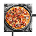 Pizza auf Pizzablech Schattenfugenrahmen Quadratisch 40x40