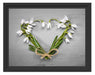 Herz aus Blumen Schattenfugenrahmen 38x30
