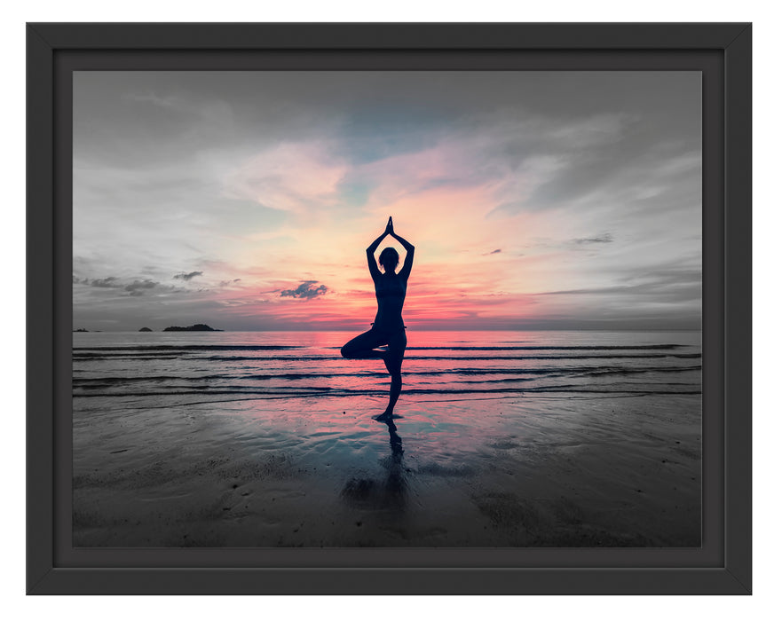 Yoga am Strand Schattenfugenrahmen 38x30