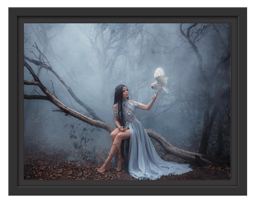 Pixxprint Mystische Schönheit im nebeligen Wald, im Schwebe-Effekt Bilderrahmen