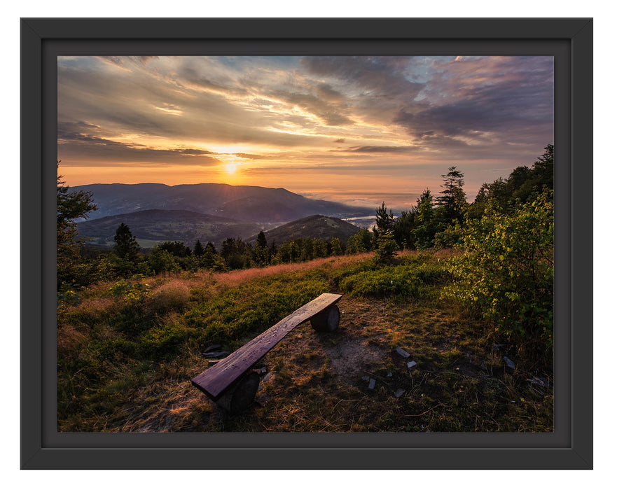 Pixxprint Bank auf Berggipfel bei Sonnenuntergang, im Schwebe-Effekt Bilderrahmen